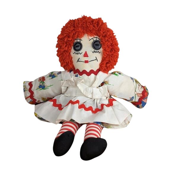 Vintage Handmade Raggedy Ann Doll: 15-Inch with Button Eyes, Nursery Decor - Picture 5 of 5